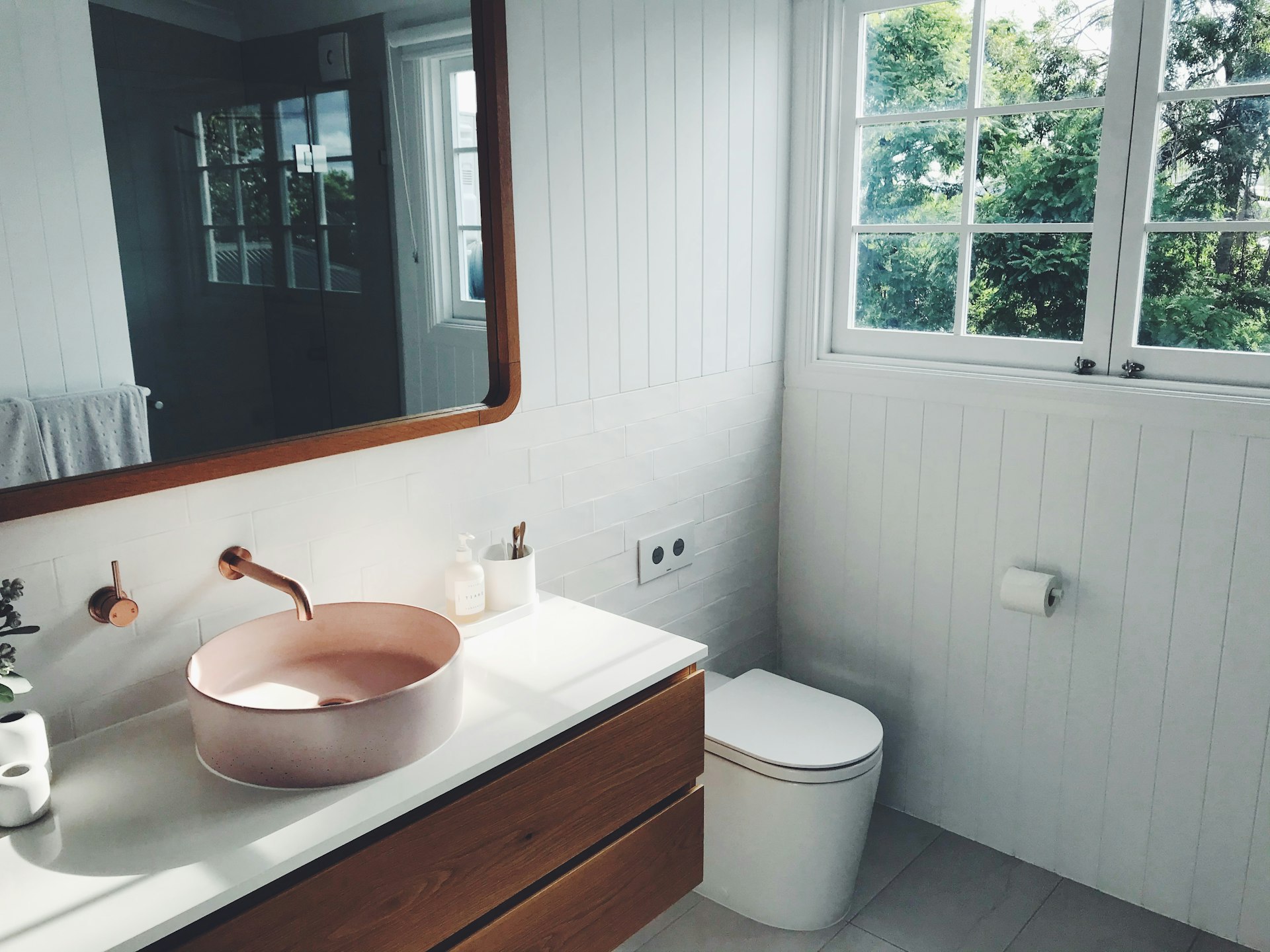 bump out bathroom modern farmhouse style